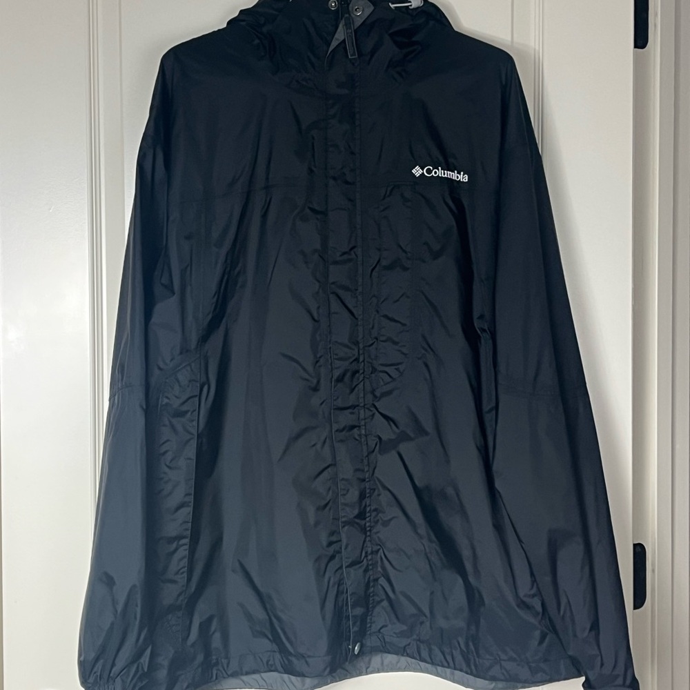 Columbia Men's Black Raincoat